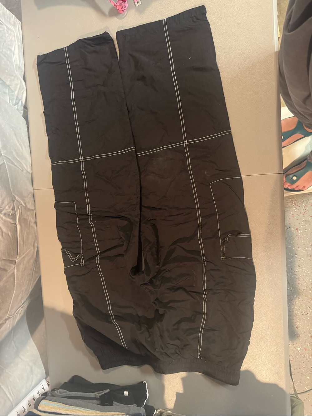 Women's Black Stitch-Detail Cargo Joggers